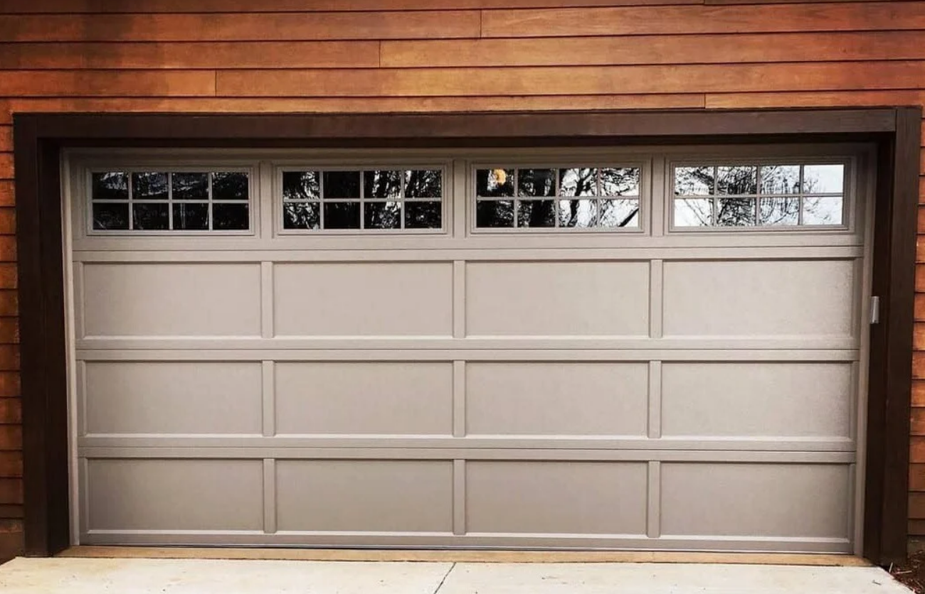 Local garage door repair services in Fort Pierce, FL offering expert maintenance and installation solutions.
